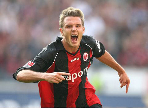 库蒂尼奥身 库蒂尼奥身